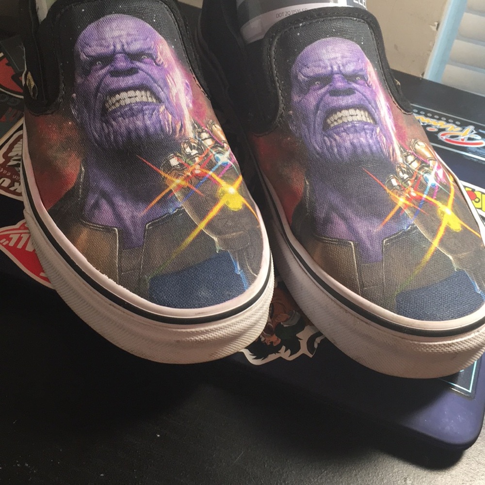 Marvel Thanos vans